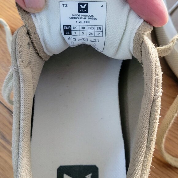 Women's VEJA Suede Campo - Picture 2 of 5